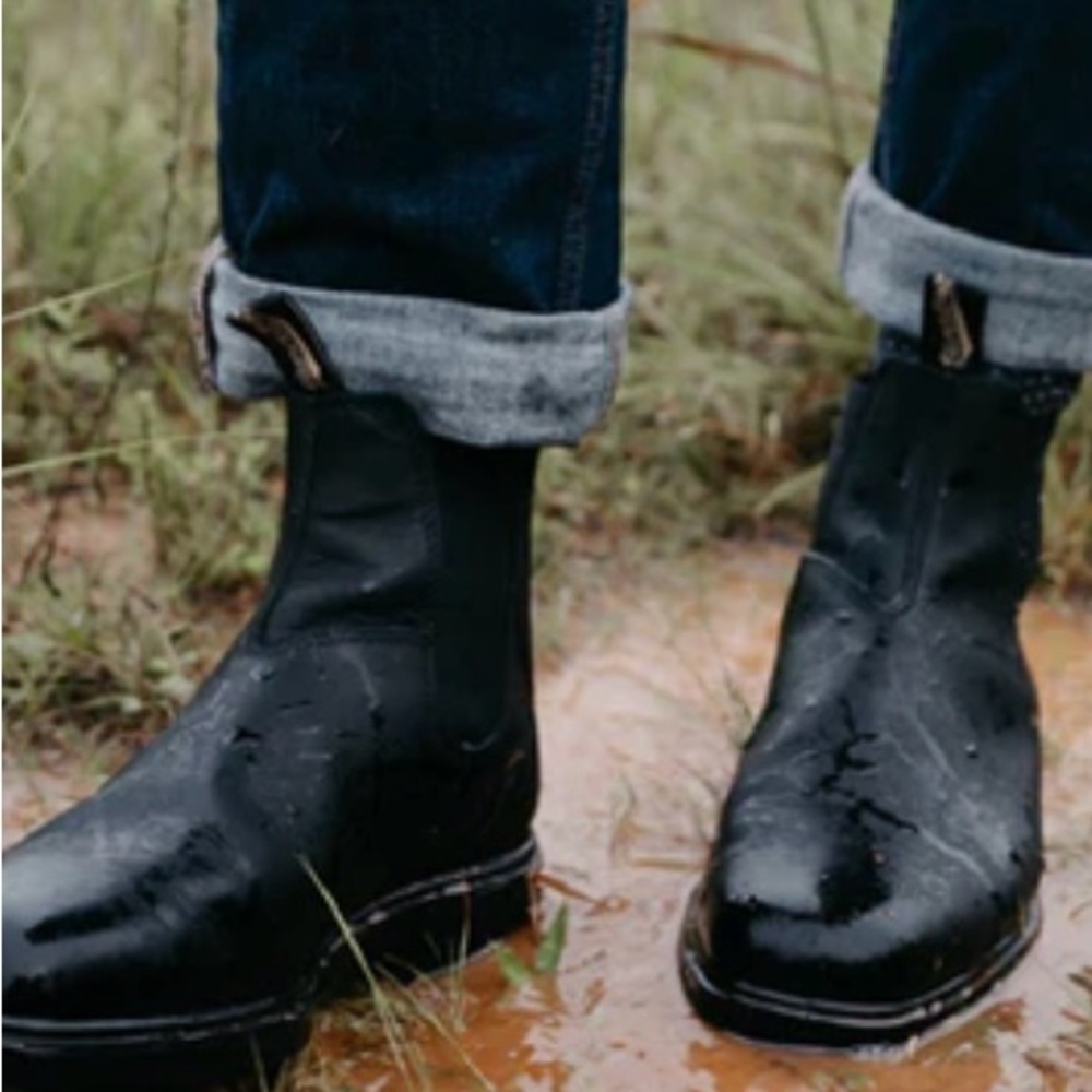 NWOT Blundstone Men's Waterproof Black Boots